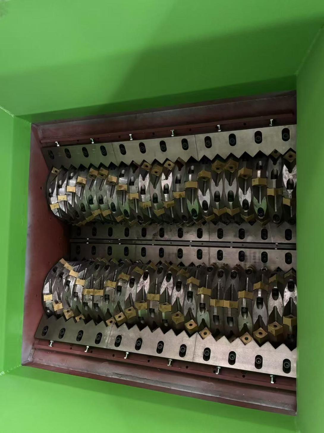 PN1-KEDS 600 Single double axis shredder